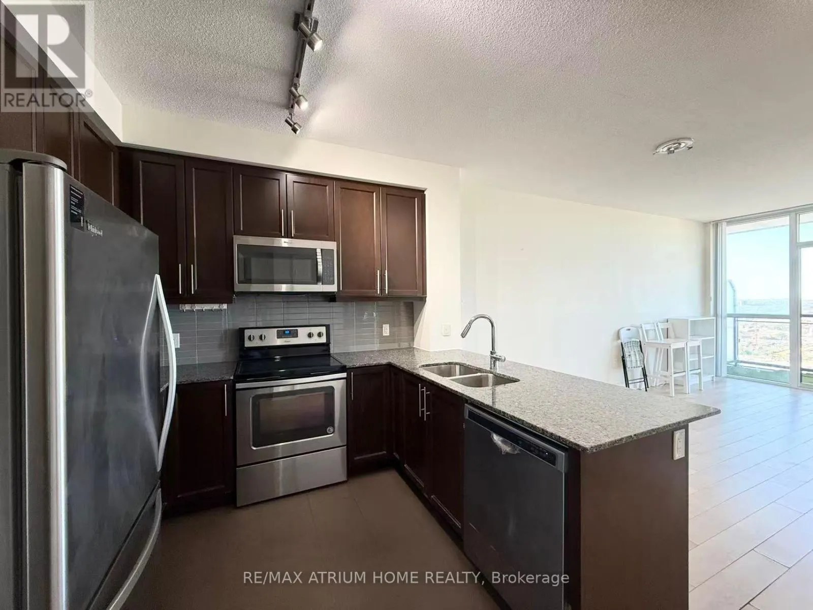 2506 - 3975 GRAND PARK DRIVE W