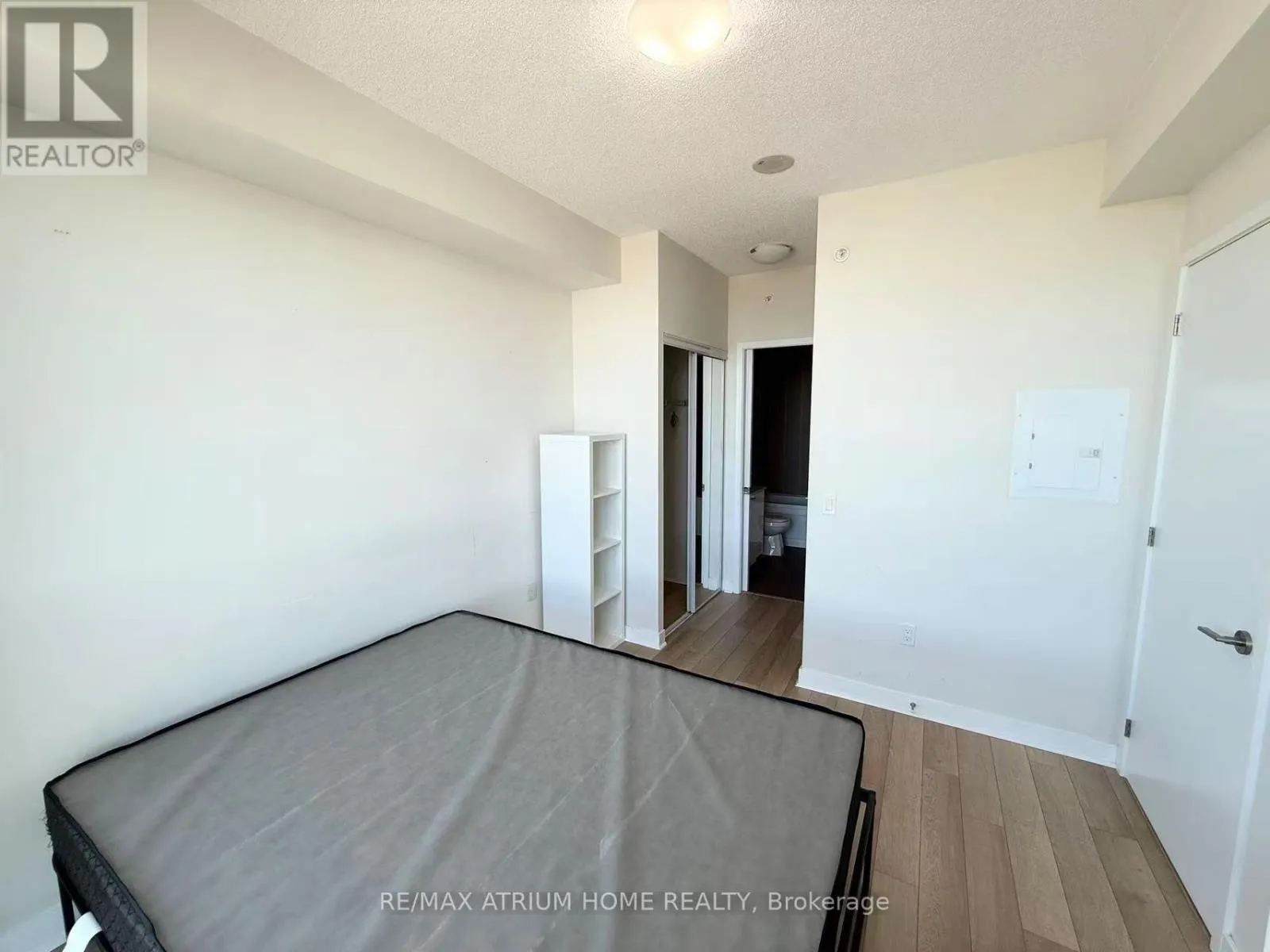2506 - 3975 GRAND PARK DRIVE W