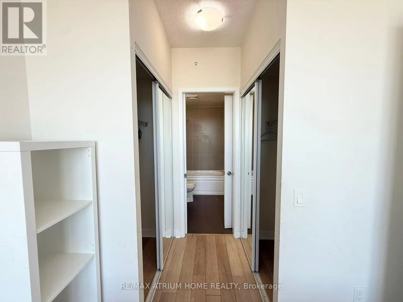 2506 - 3975 GRAND PARK DRIVE W