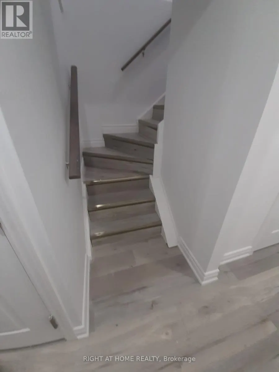 STUDIO 2 - 3222 TRELAWNY CIRCLE