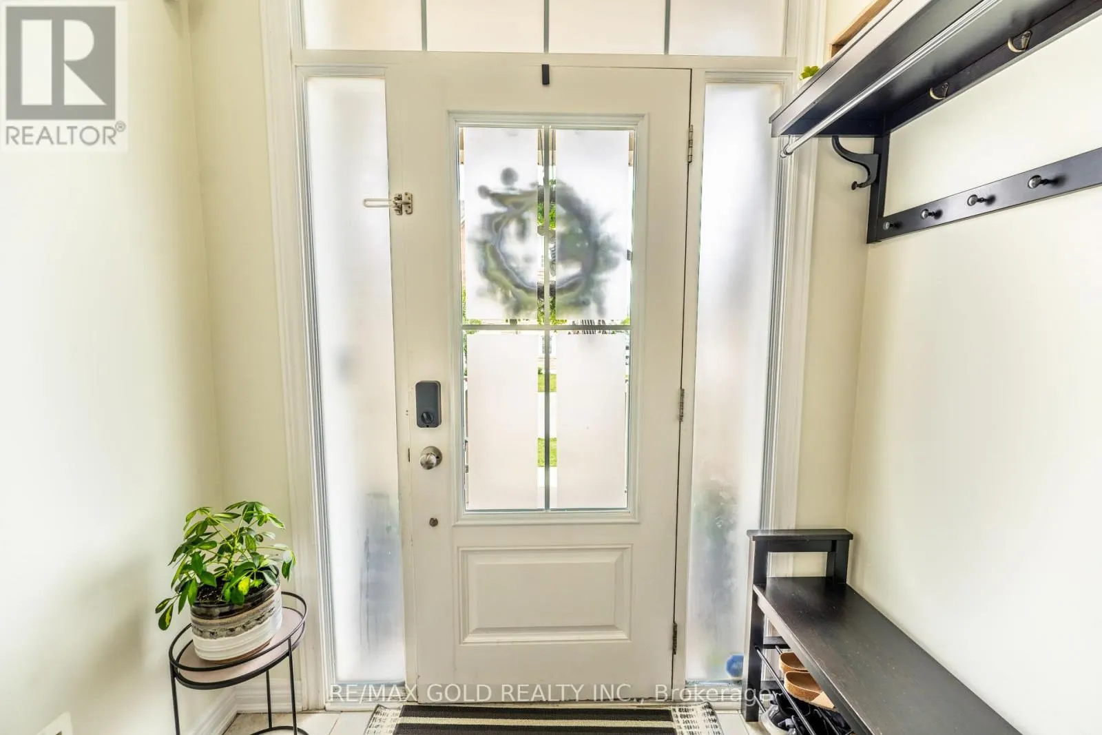 34 ROCKBROOK TRAIL