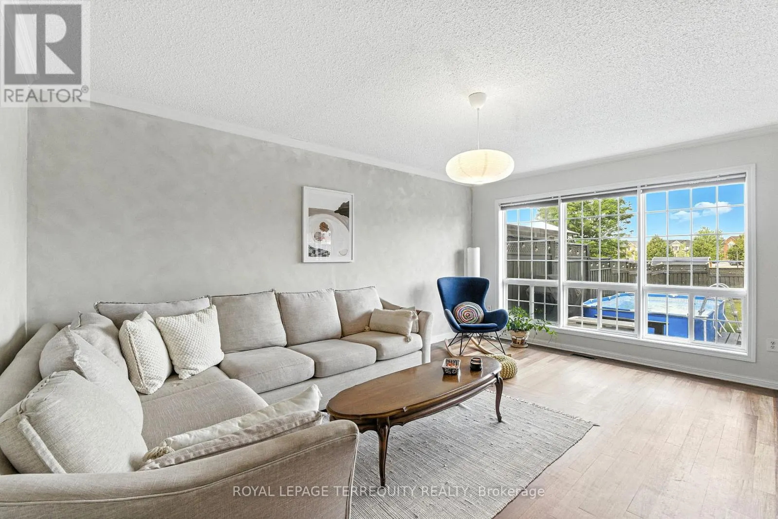 1117 RIDDELL CRESCENT