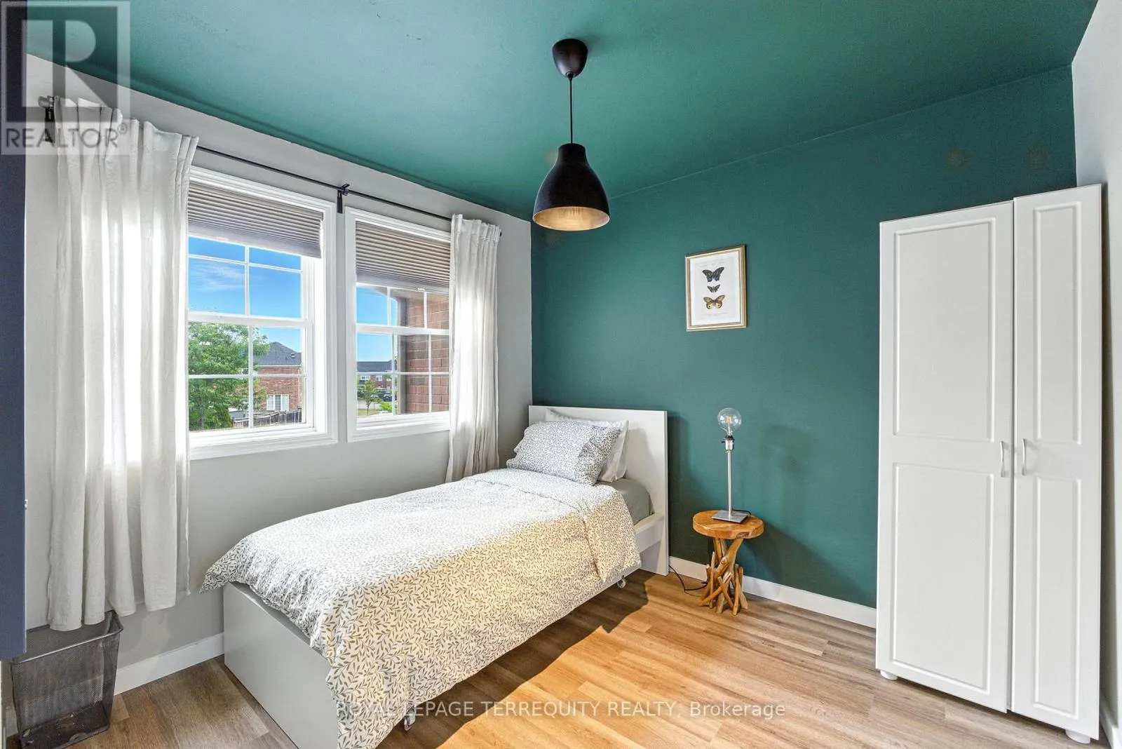 1117 RIDDELL CRESCENT
