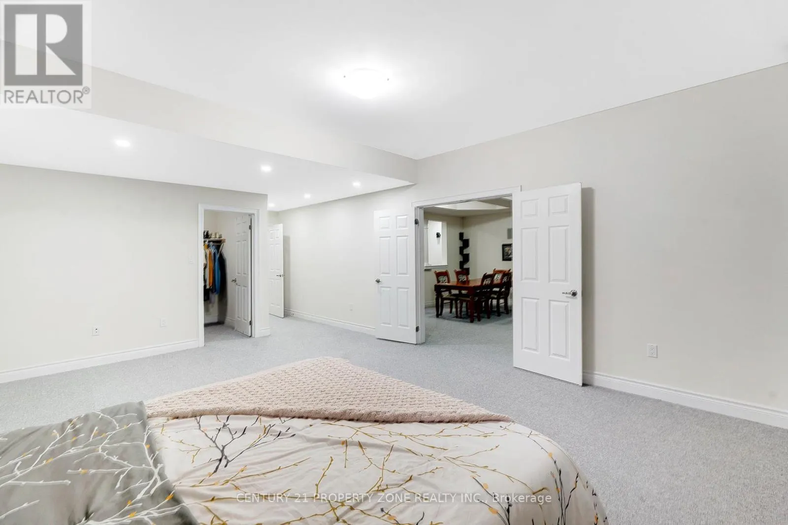 5198 ADOBE COURT