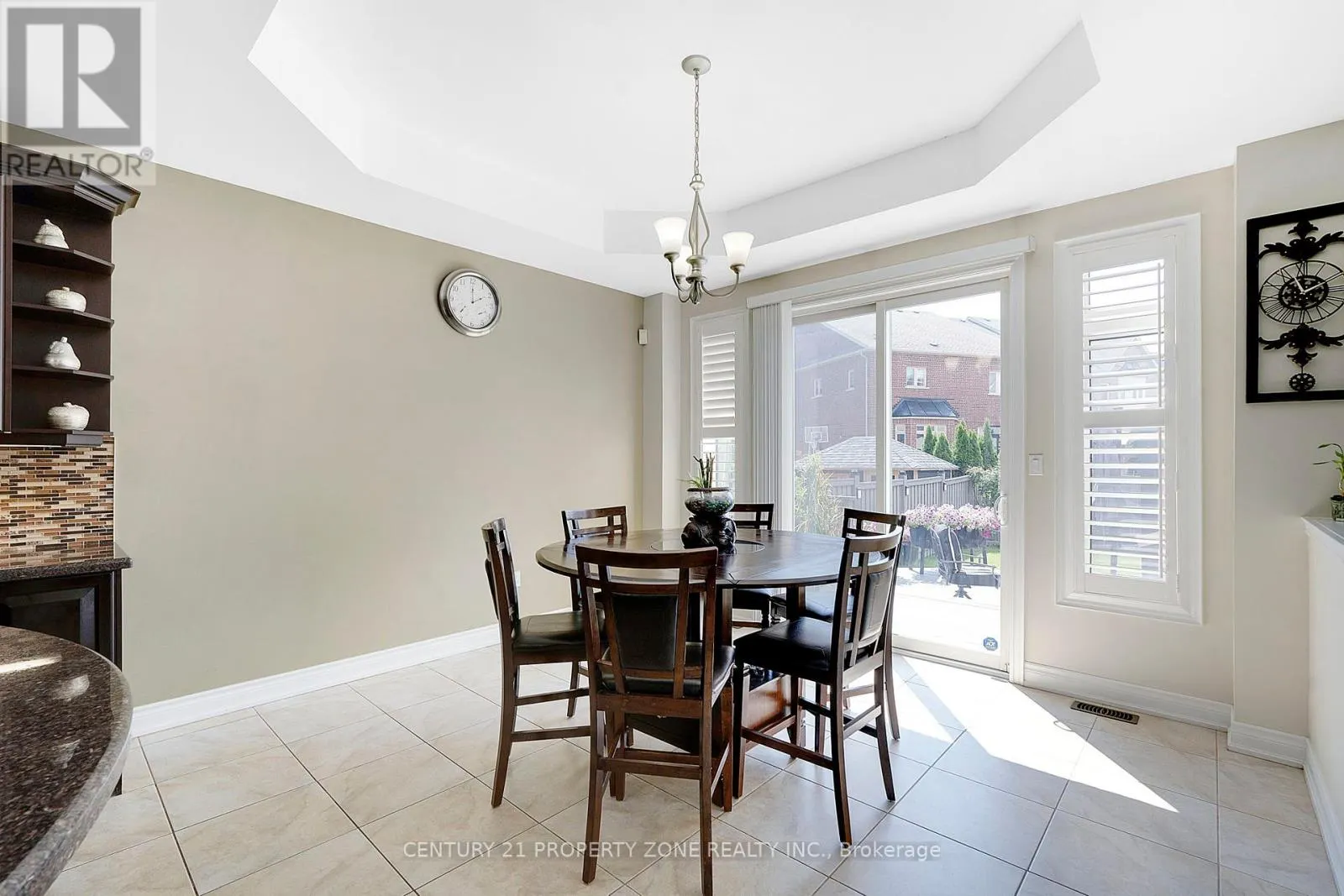 5198 ADOBE COURT