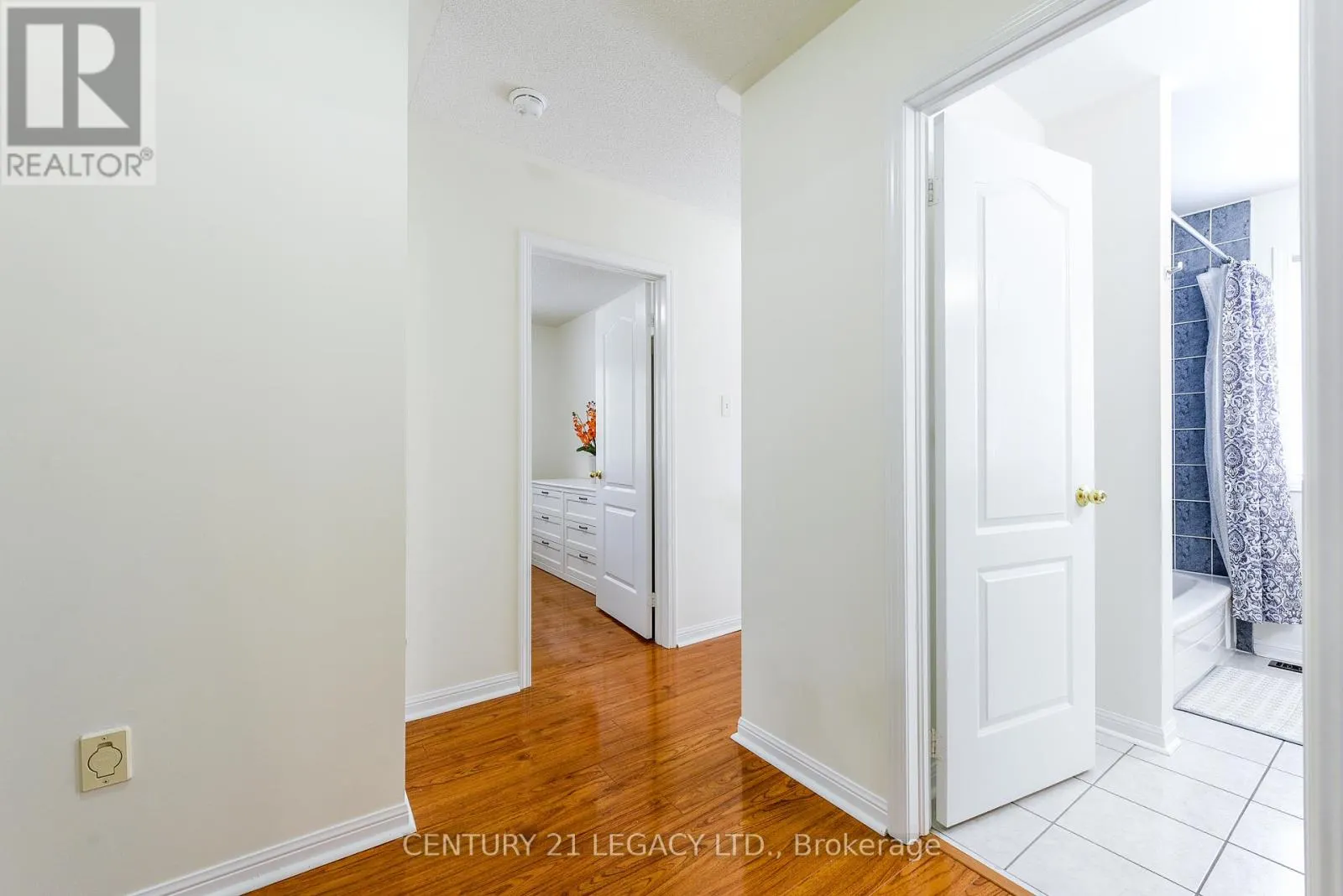 2496 CLAYBORNE PLACE