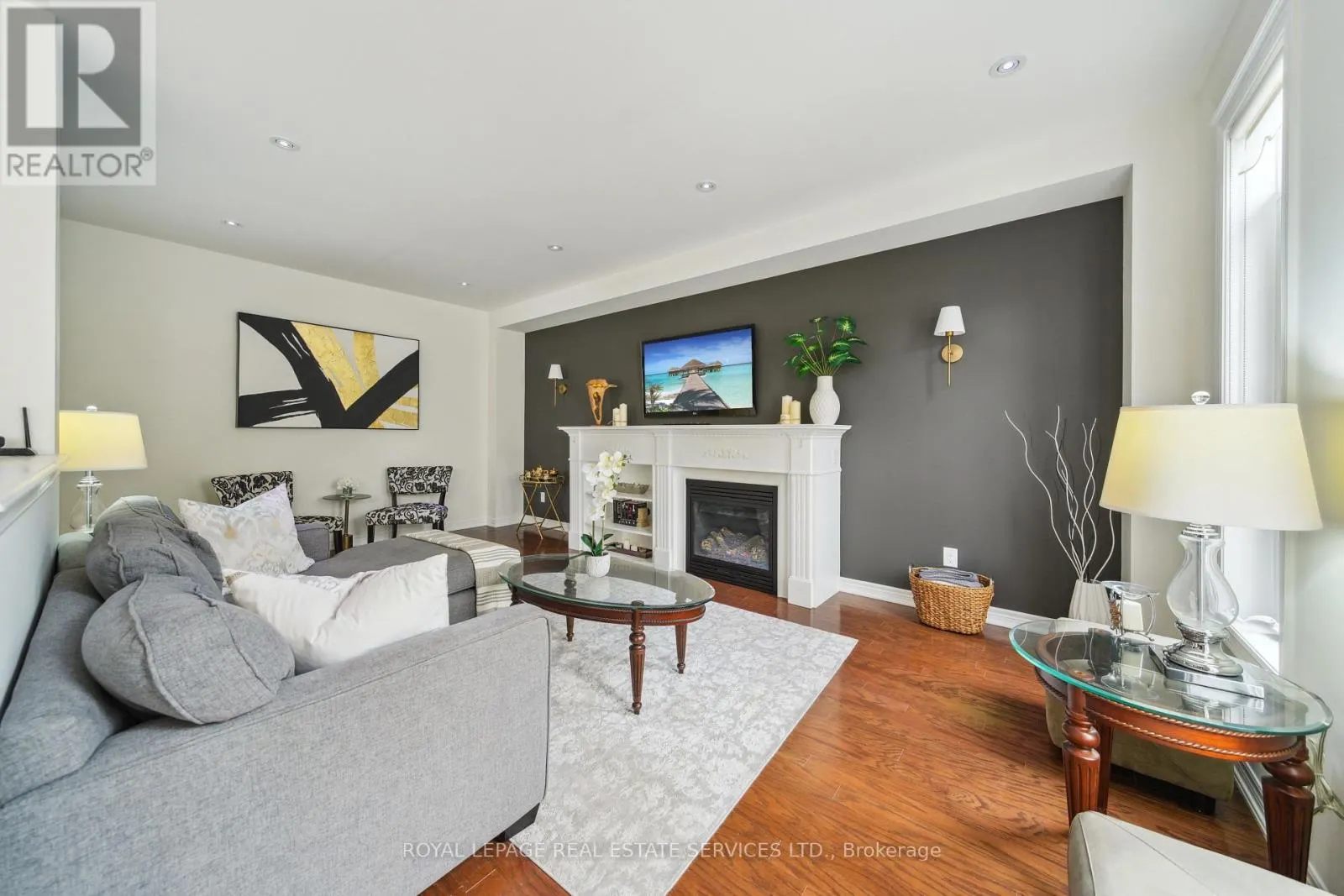 3150 TRAILSIDE DRIVE