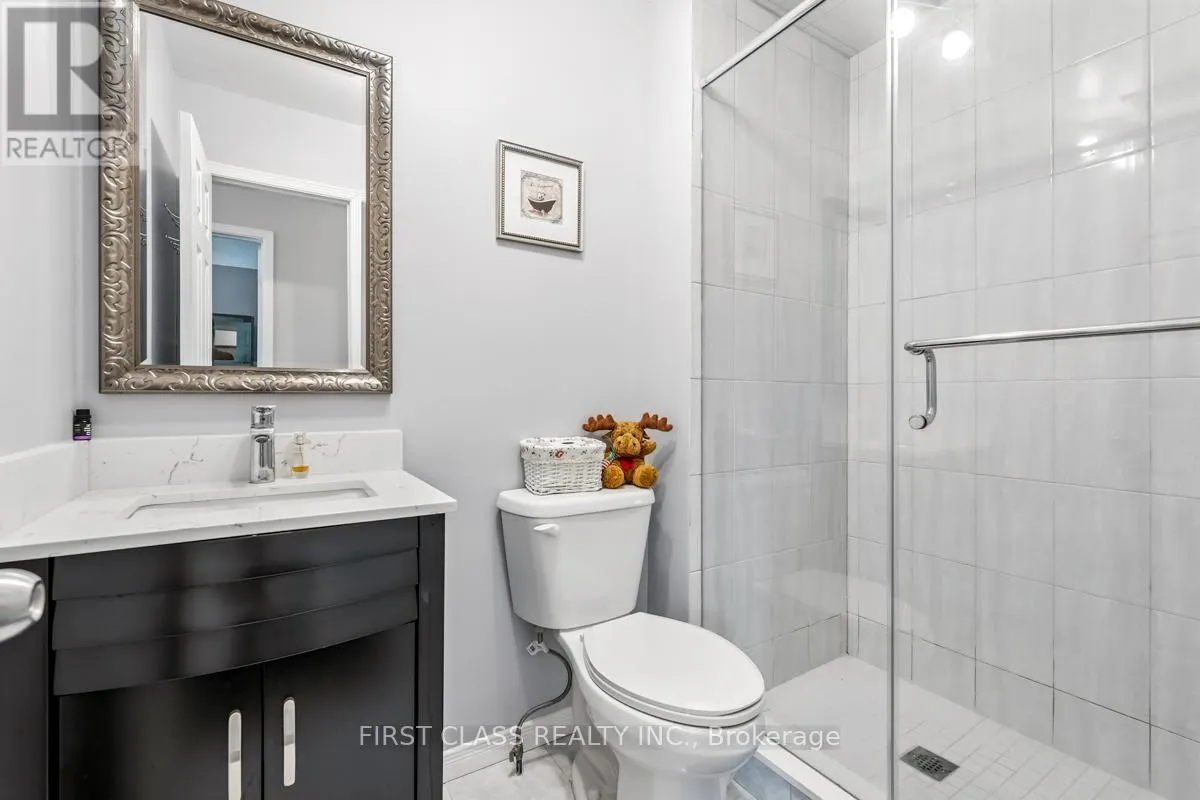 5053 RUNDLE CRESCENT