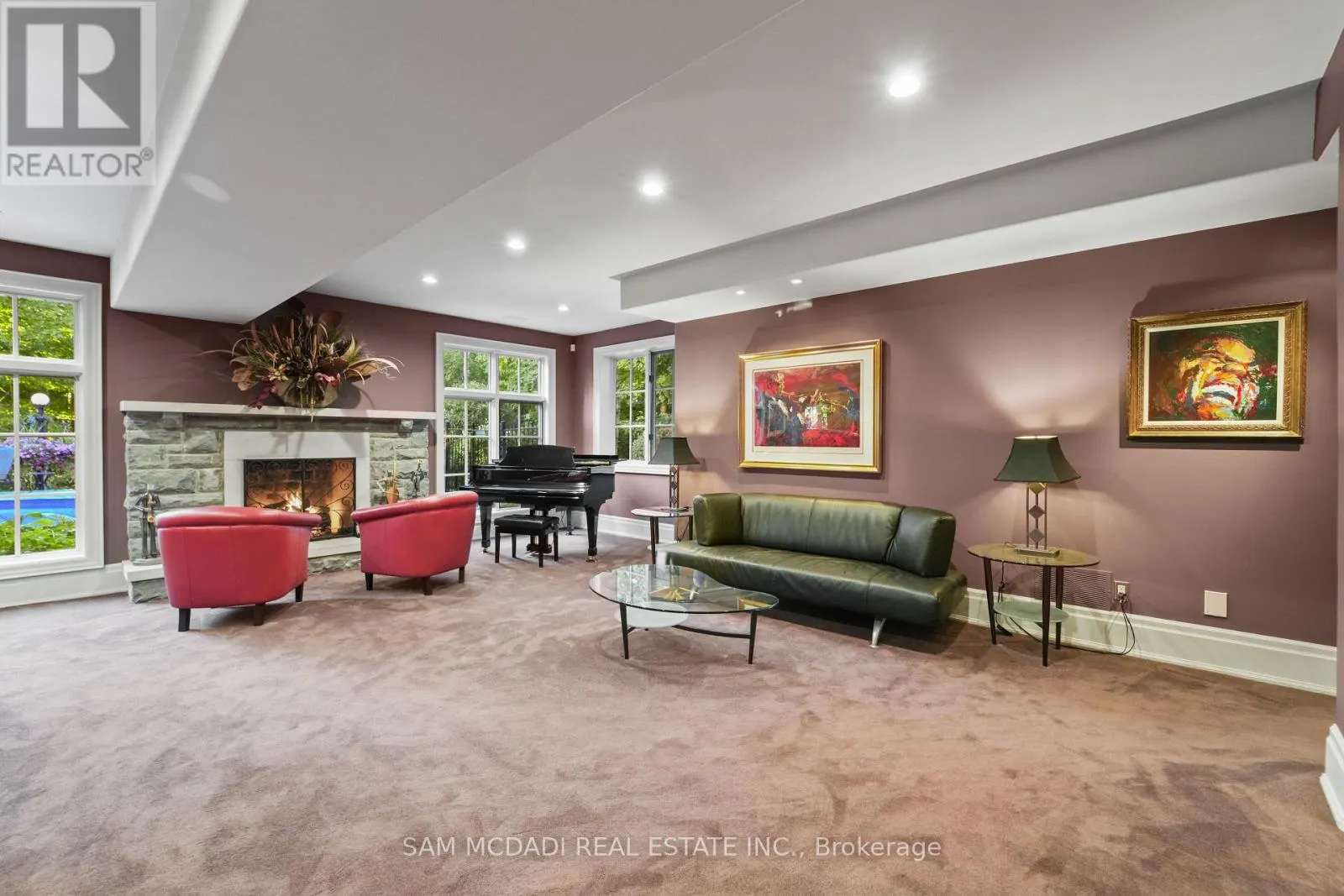 10140 PINEVIEW TRAIL