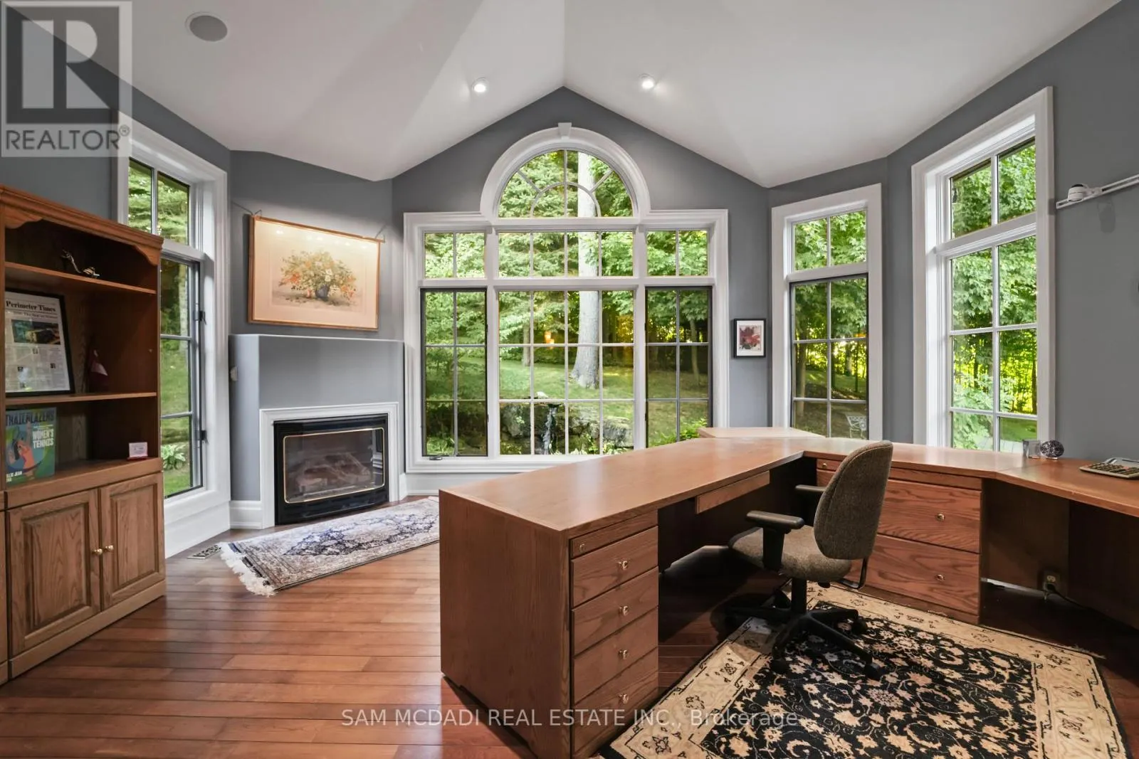 10140 PINEVIEW TRAIL