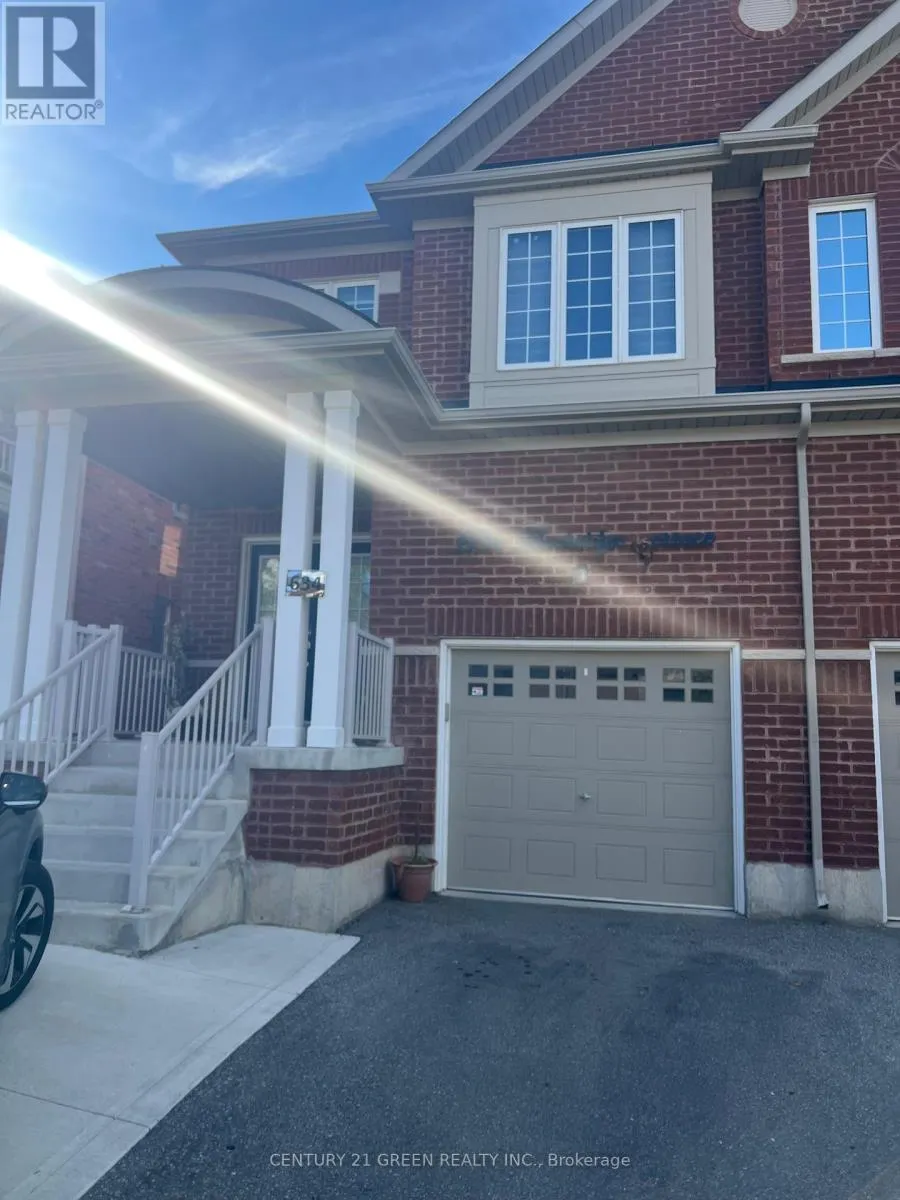UPPER LEVEL - 634 MOCKRIDGE TERRACE