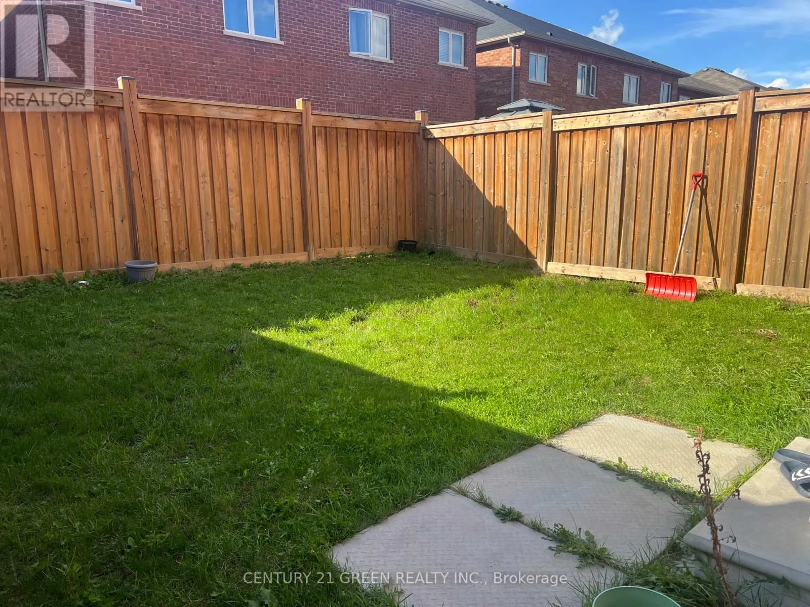 UPPER LEVEL - 634 MOCKRIDGE TERRACE