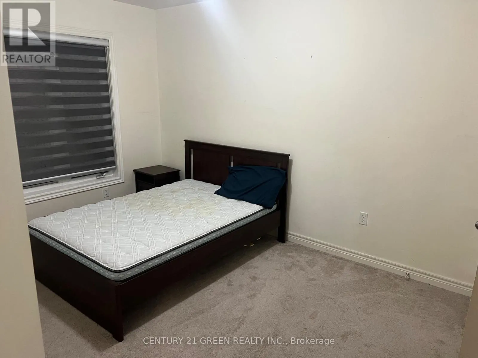 UPPER LEVEL - 634 MOCKRIDGE TERRACE