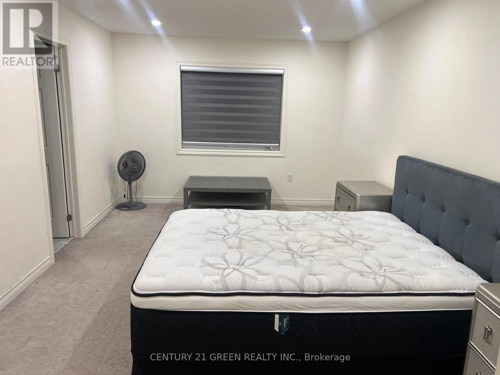 UPPER LEVEL - 634 MOCKRIDGE TERRACE