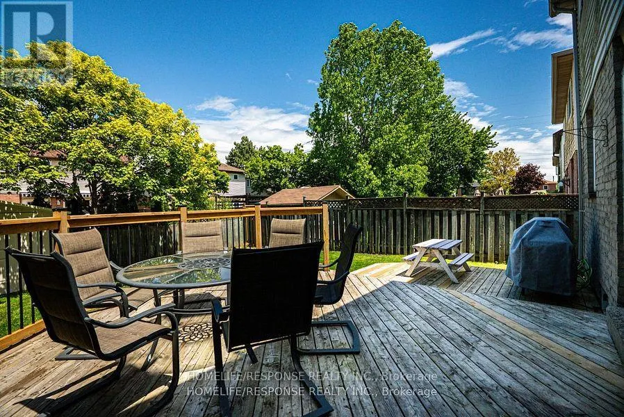2102 CLIPPER CRESCENT