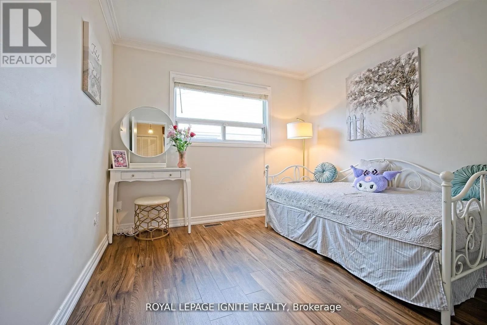2092 SAVA CRESCENT