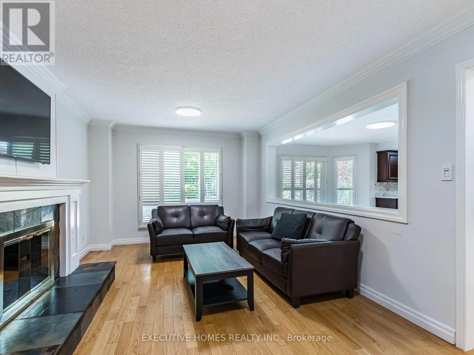 1876 ROY IVOR CRESCENT