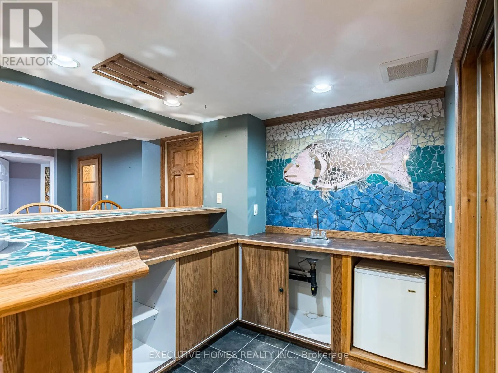 1876 ROY IVOR CRESCENT