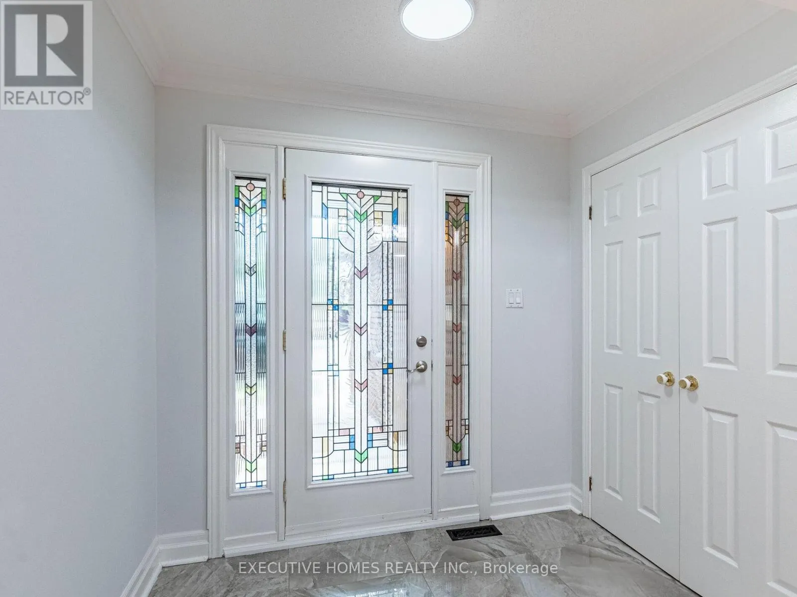 1876 ROY IVOR CRESCENT