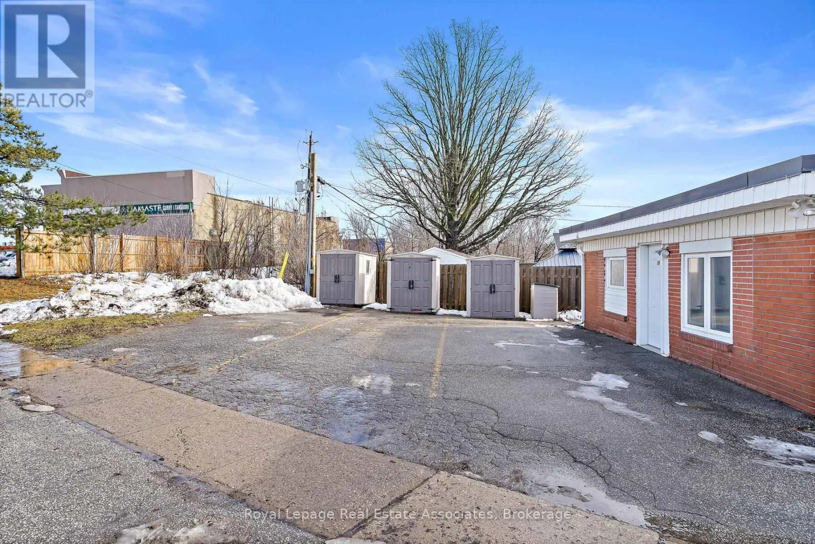7 REXWAY DRIVE