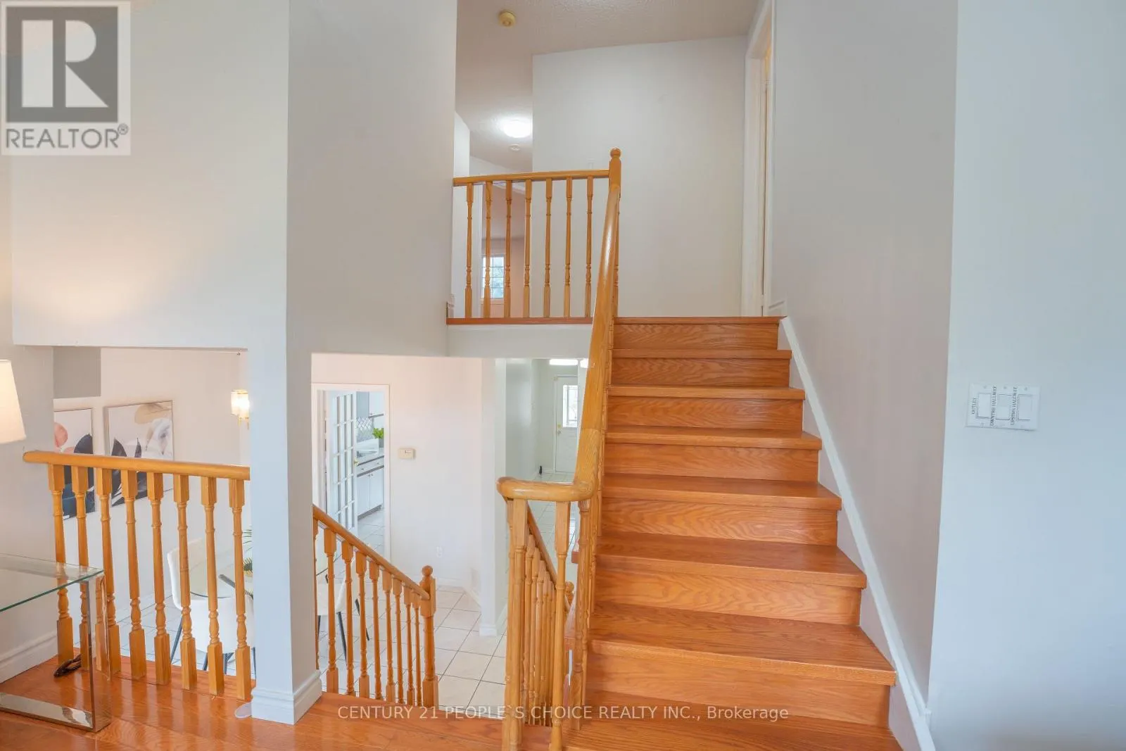2247 SILVERBIRCH COURT