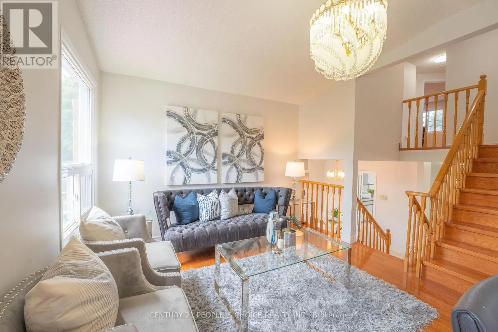 2247 SILVERBIRCH COURT