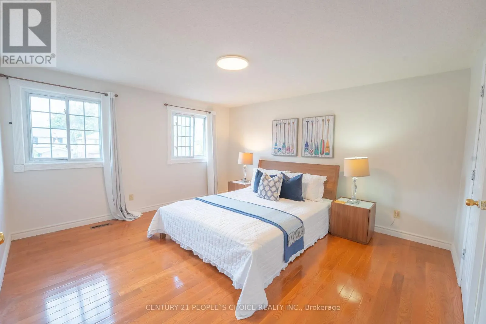 2247 SILVERBIRCH COURT