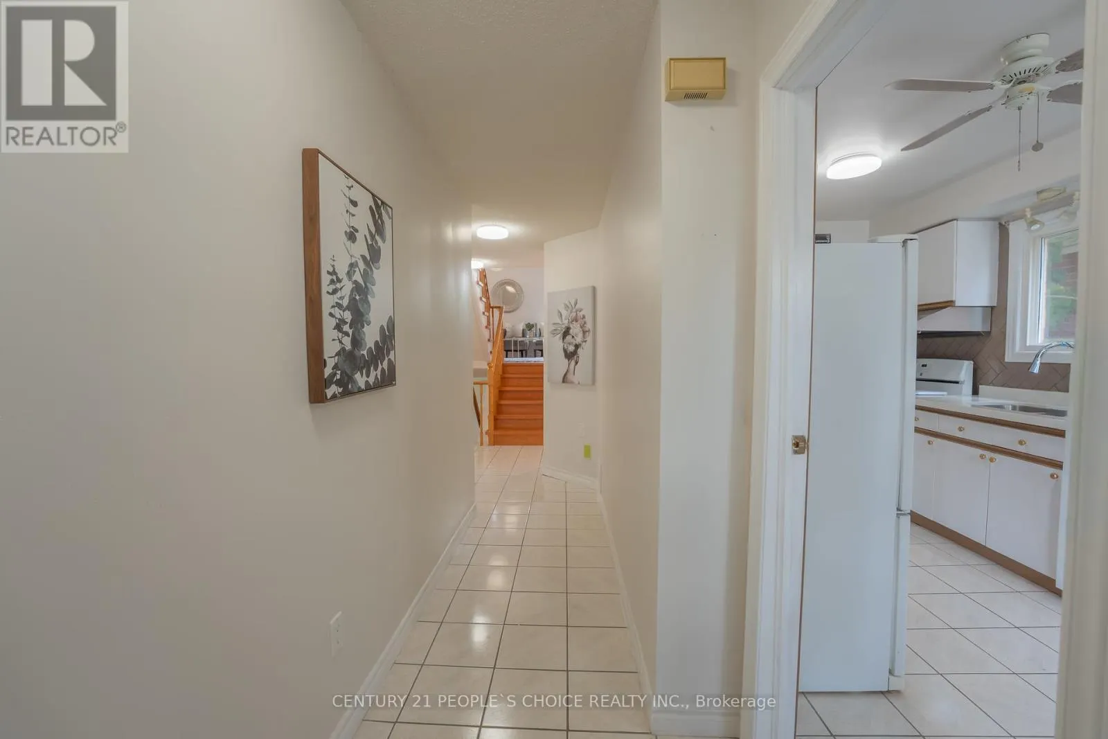 2247 SILVERBIRCH COURT