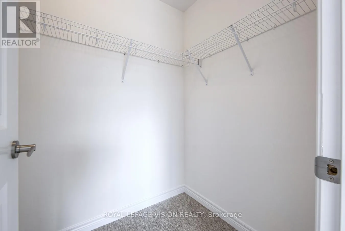 10 FOLCROFT STREET