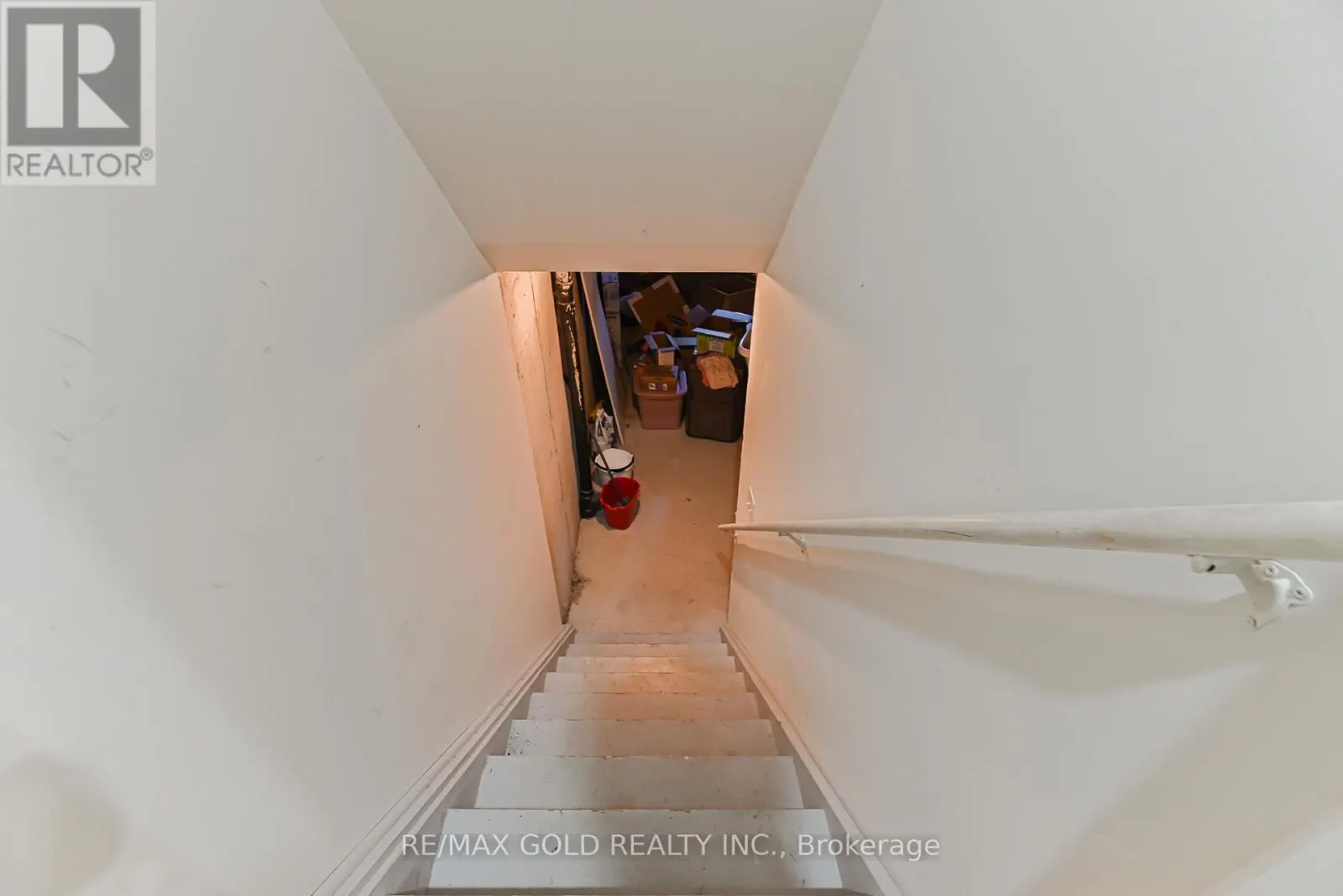17 LEVIDA STREET