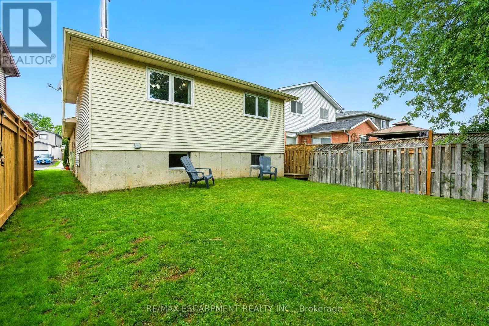 2438 WHITTAKER DRIVE