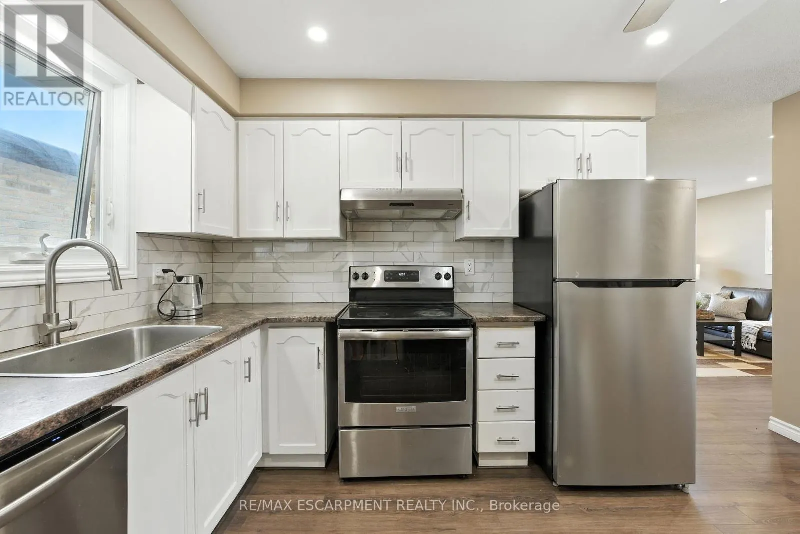 2438 WHITTAKER DRIVE