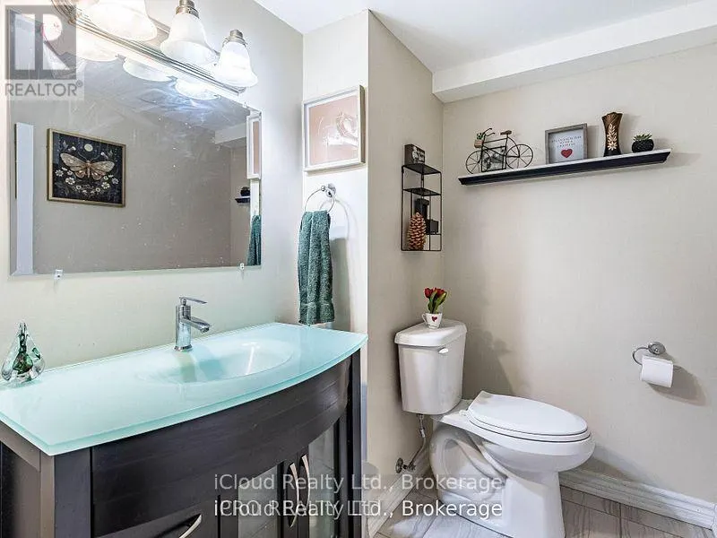 329 ELLWOOD DRIVE W