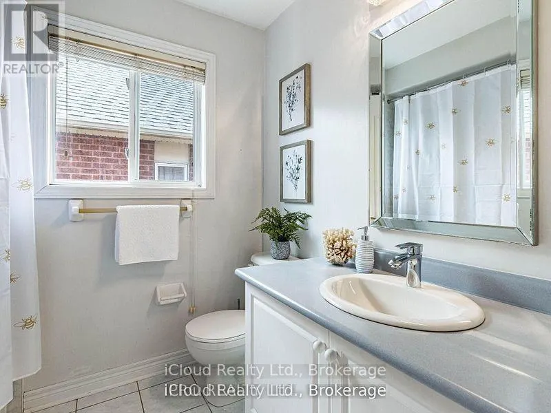 329 ELLWOOD DRIVE W