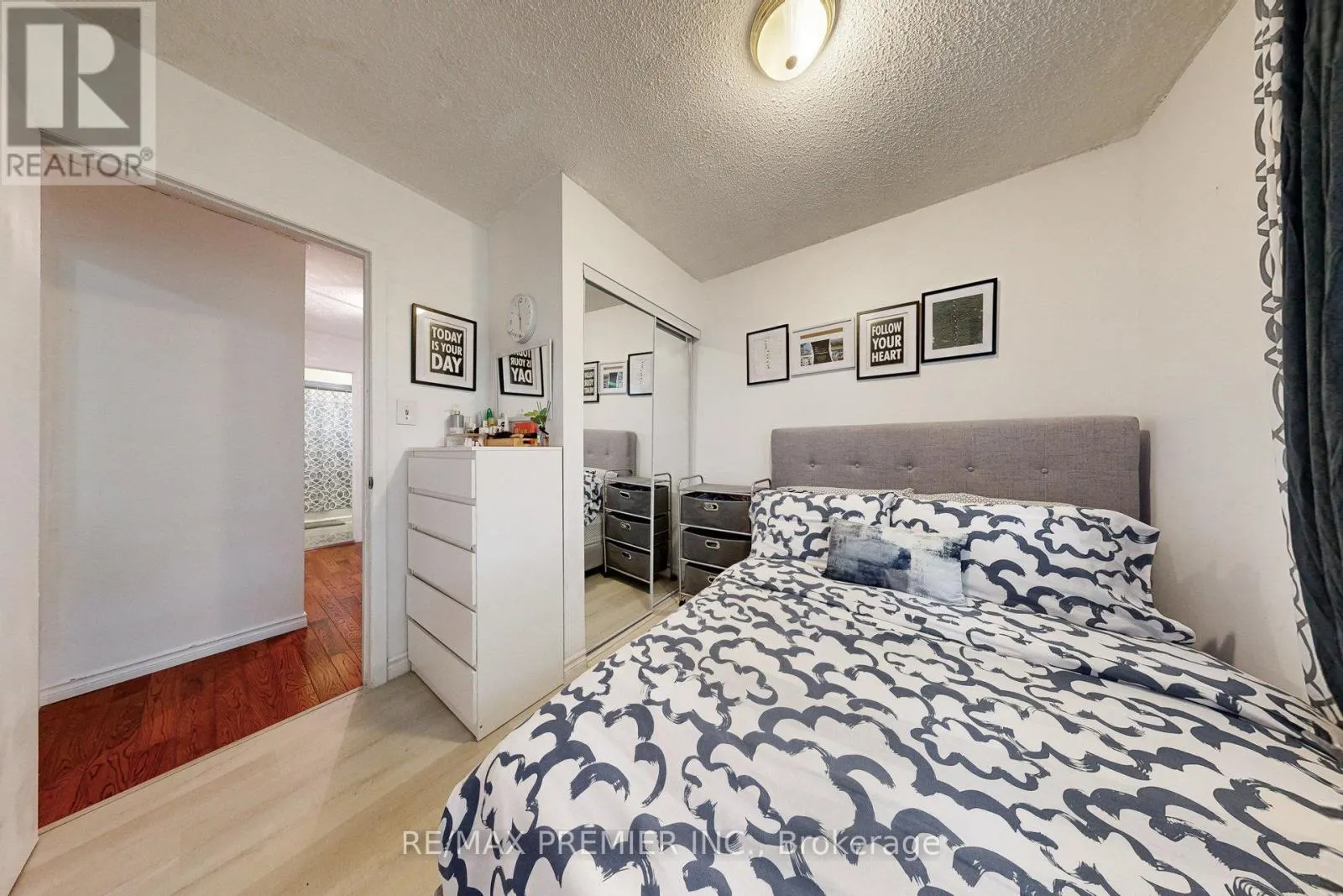 120 ELLERSLIE ROAD