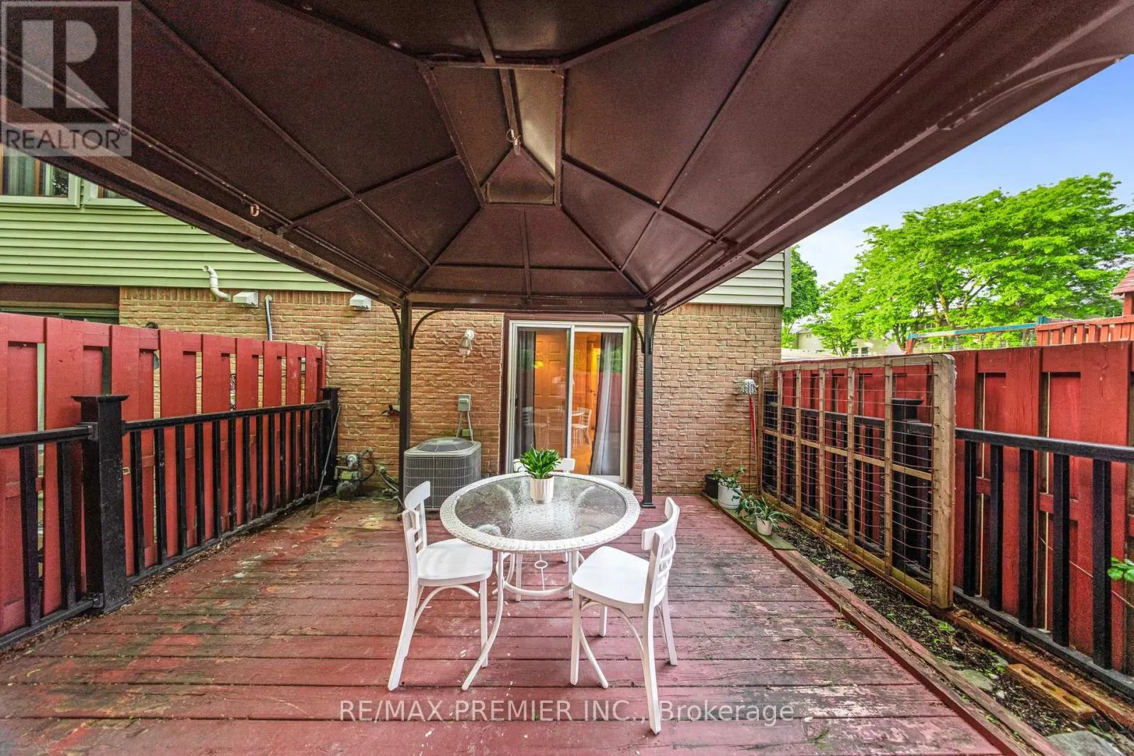 120 ELLERSLIE ROAD