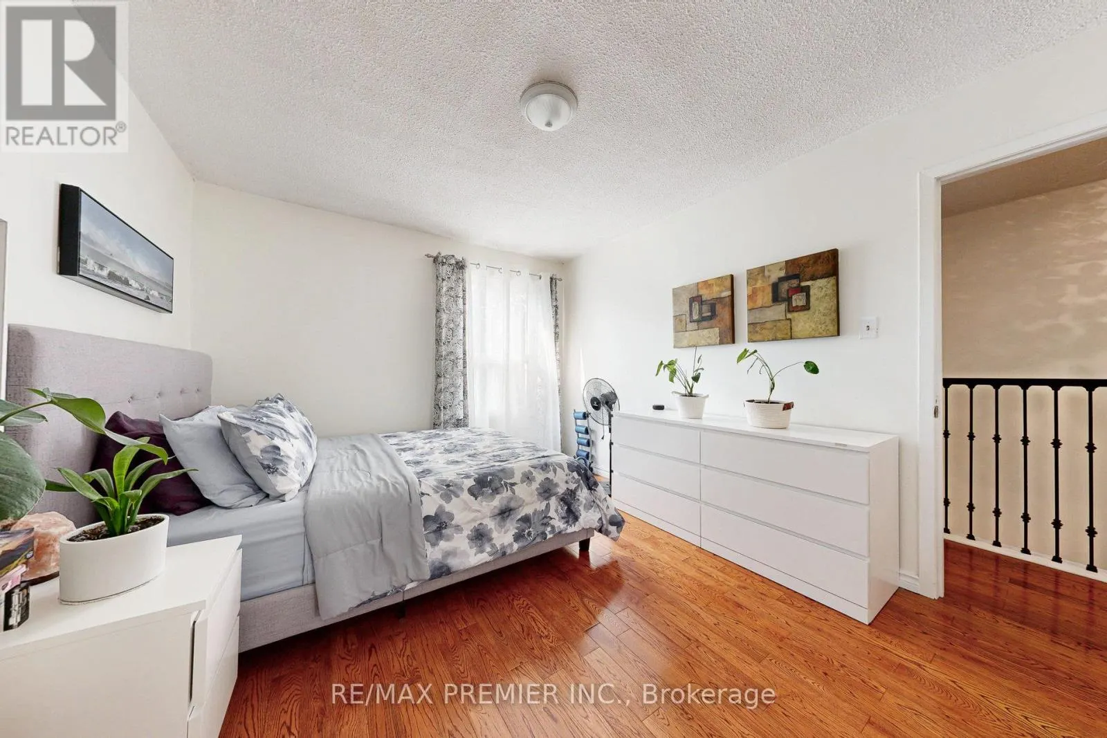 120 ELLERSLIE ROAD