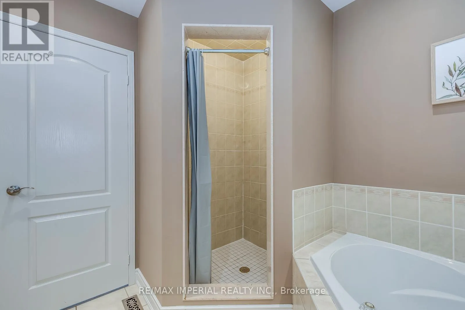 2182 OAKPOINT ROAD