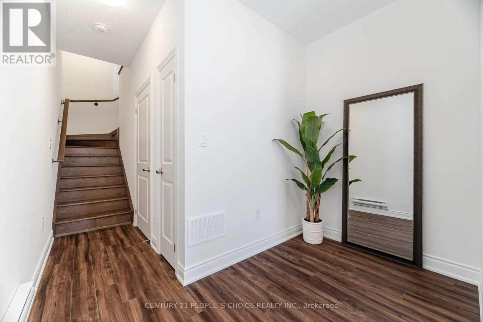 1302 MULLER LANE