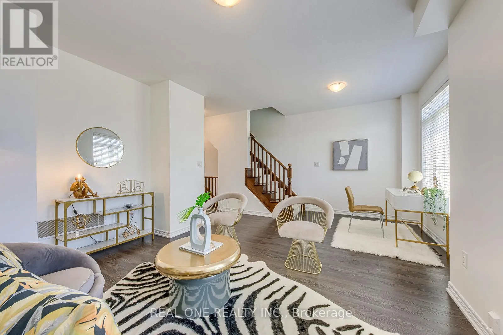 3116 POSTRIDGE DRIVE