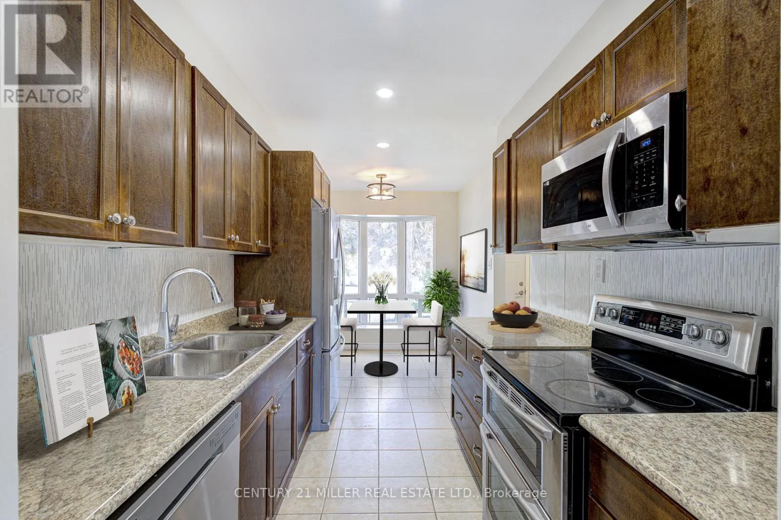3045 DRIFTWOOD DRIVE