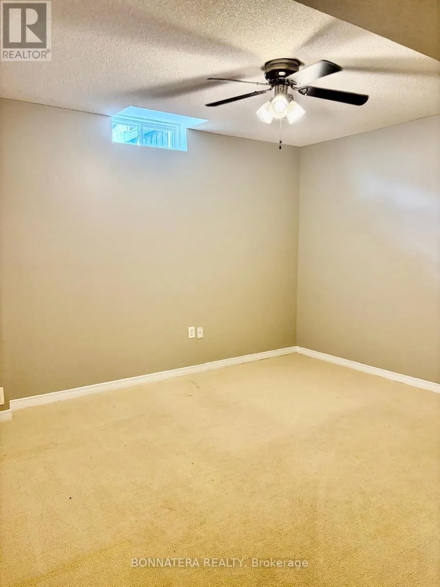 34 FLURRY CIRCLE