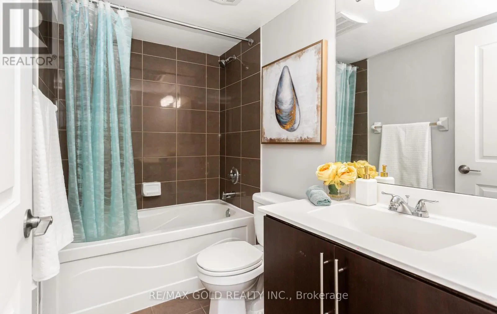 804 - 330 BURNHAMTHORPE ROAD
