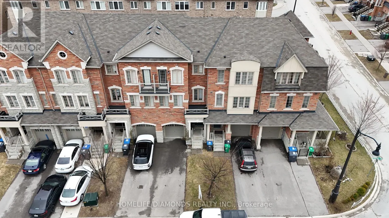 43 SPRUCEWOOD ROAD