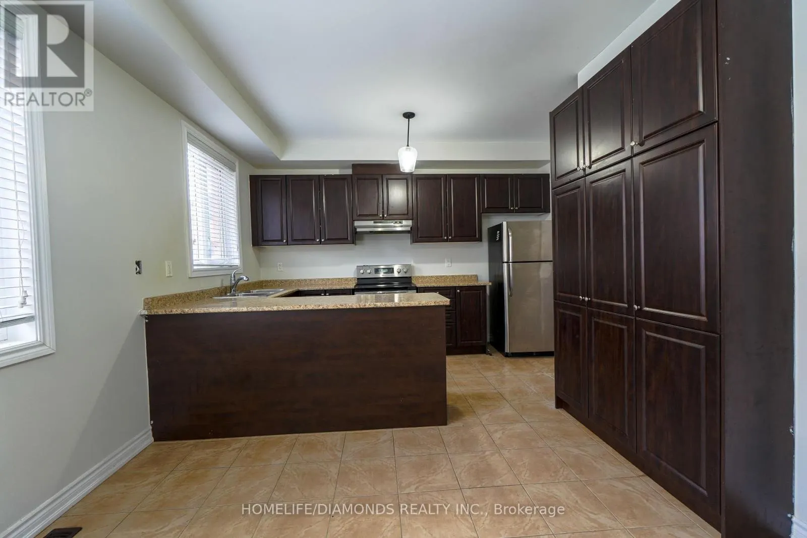 43 SPRUCEWOOD ROAD