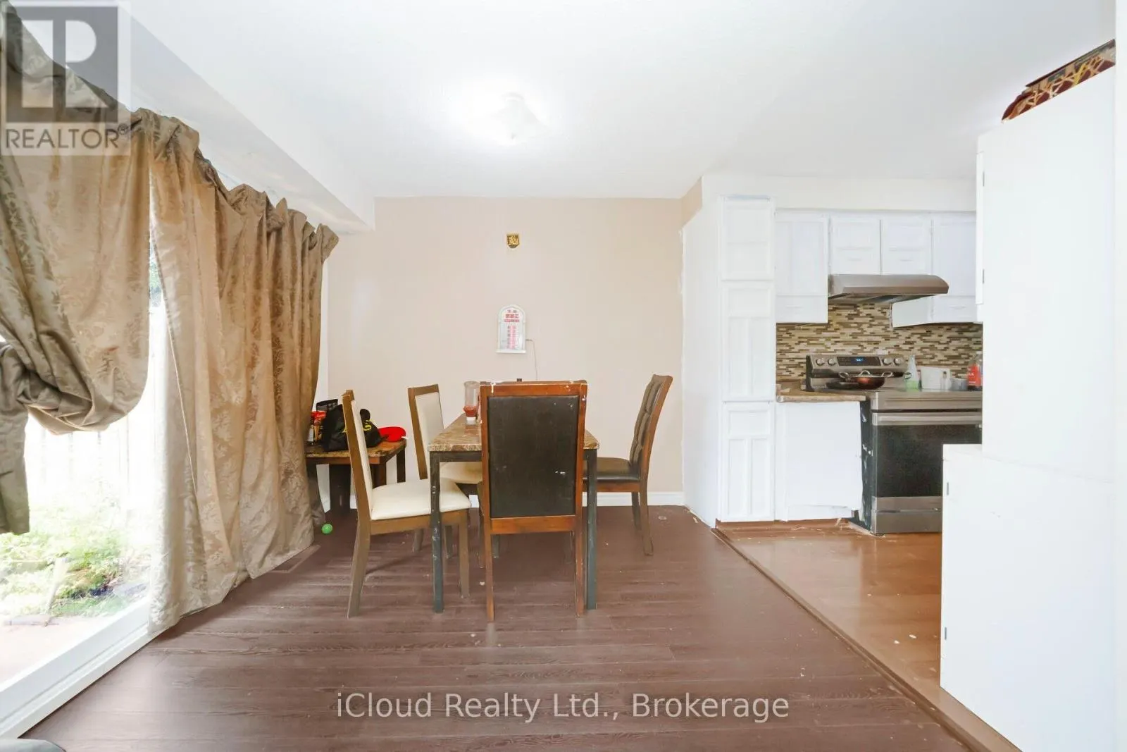 25 - 25 VODDEN COURT