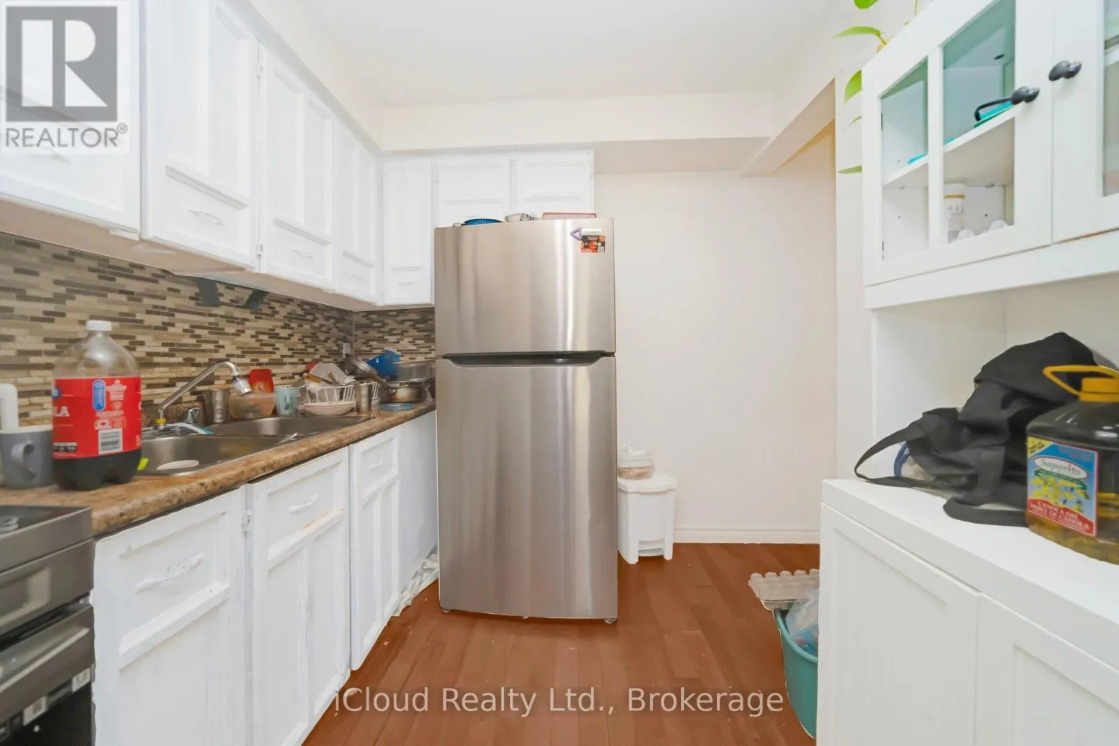 25 - 25 VODDEN COURT