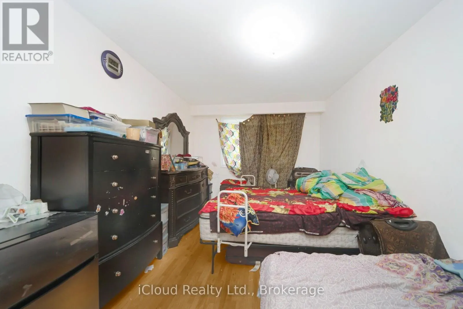 25 - 25 VODDEN COURT