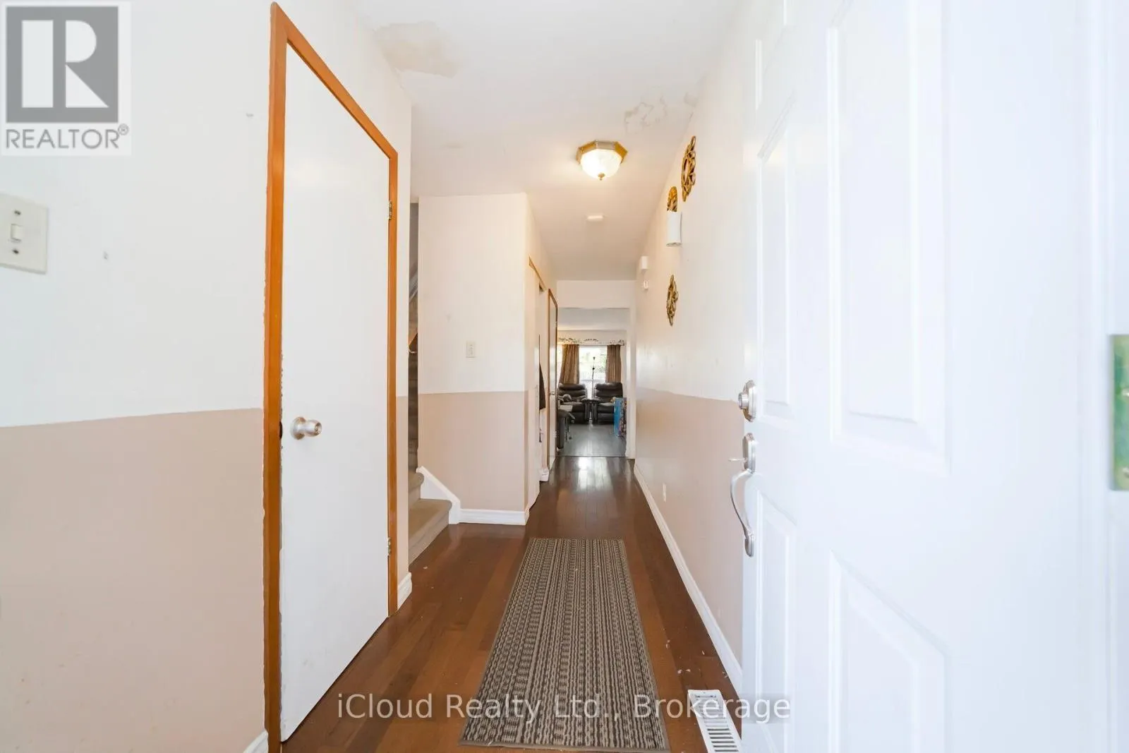 25 - 25 VODDEN COURT