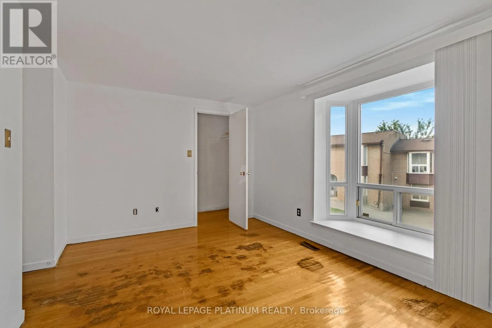 48 - 246 JOHN GARLAND BOULEVARD
